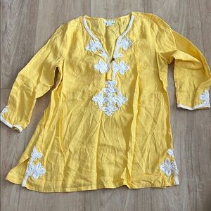 Charter Club Yellow Top with White Detailing